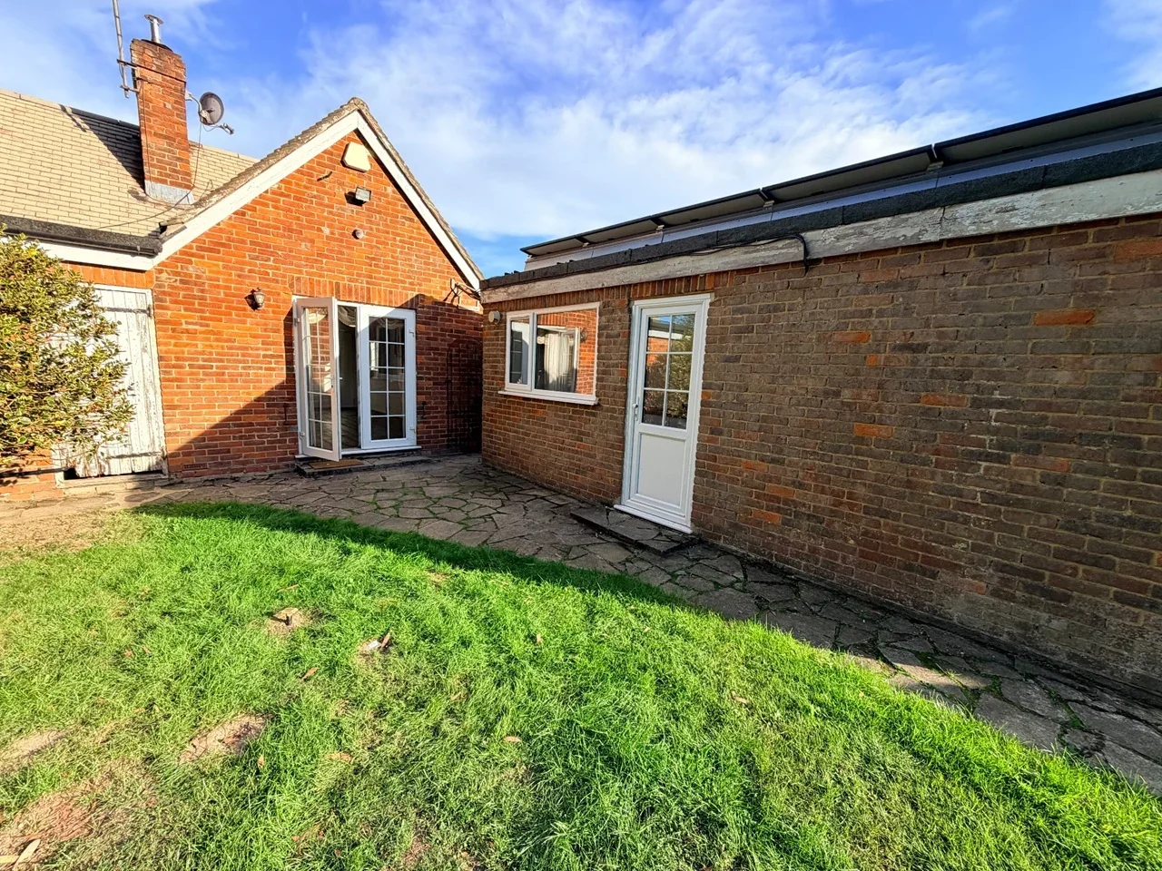 Room Ford Lane in Tonbridge and Malling