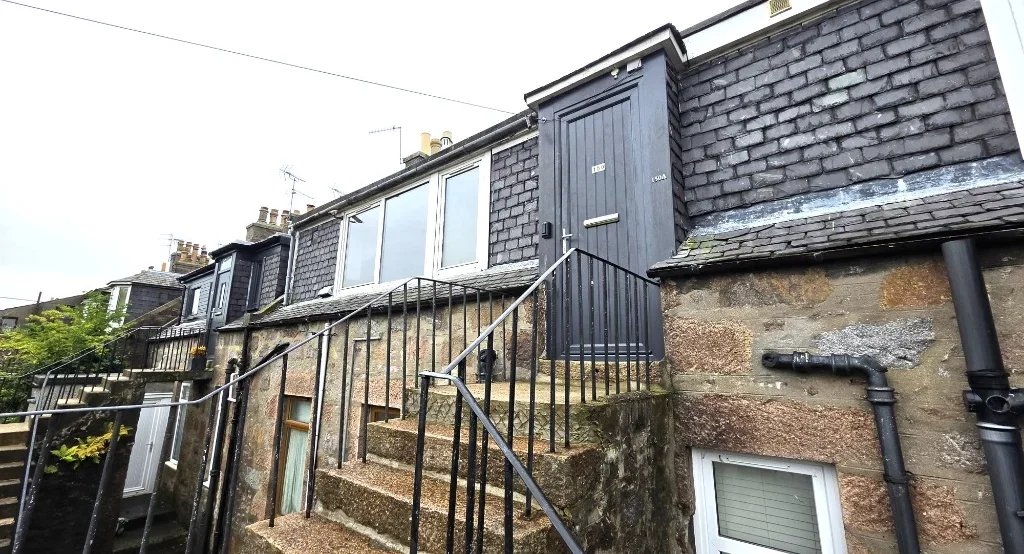 Flat Bankhead Road in Aberdeen City