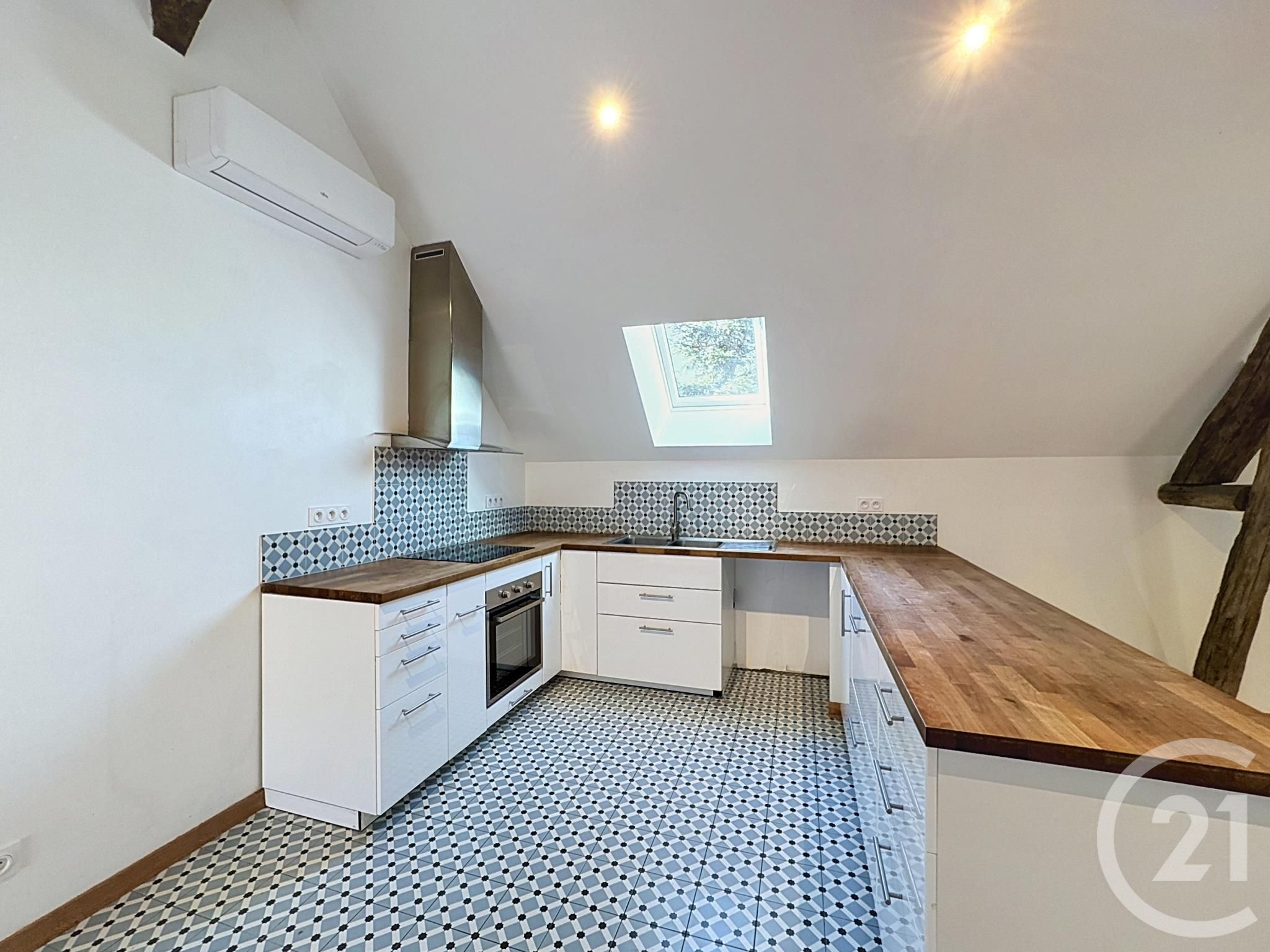 Flat Avenue de Salbris in Romorantin-Lanthenay