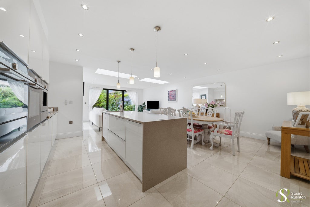 House Trevone Close in Knutsford