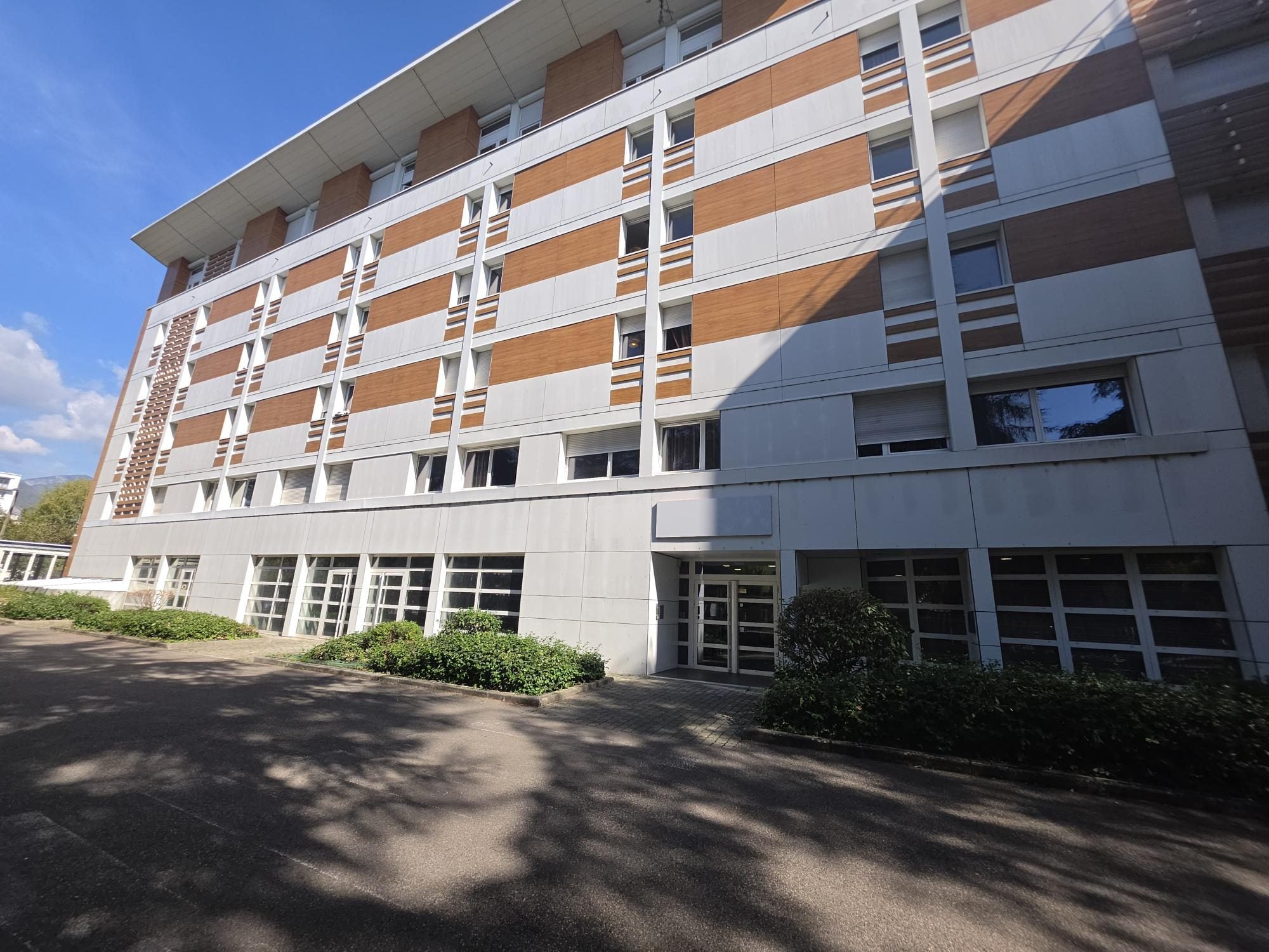 Flat Avenue Marcelin Berthelot in Grenoble