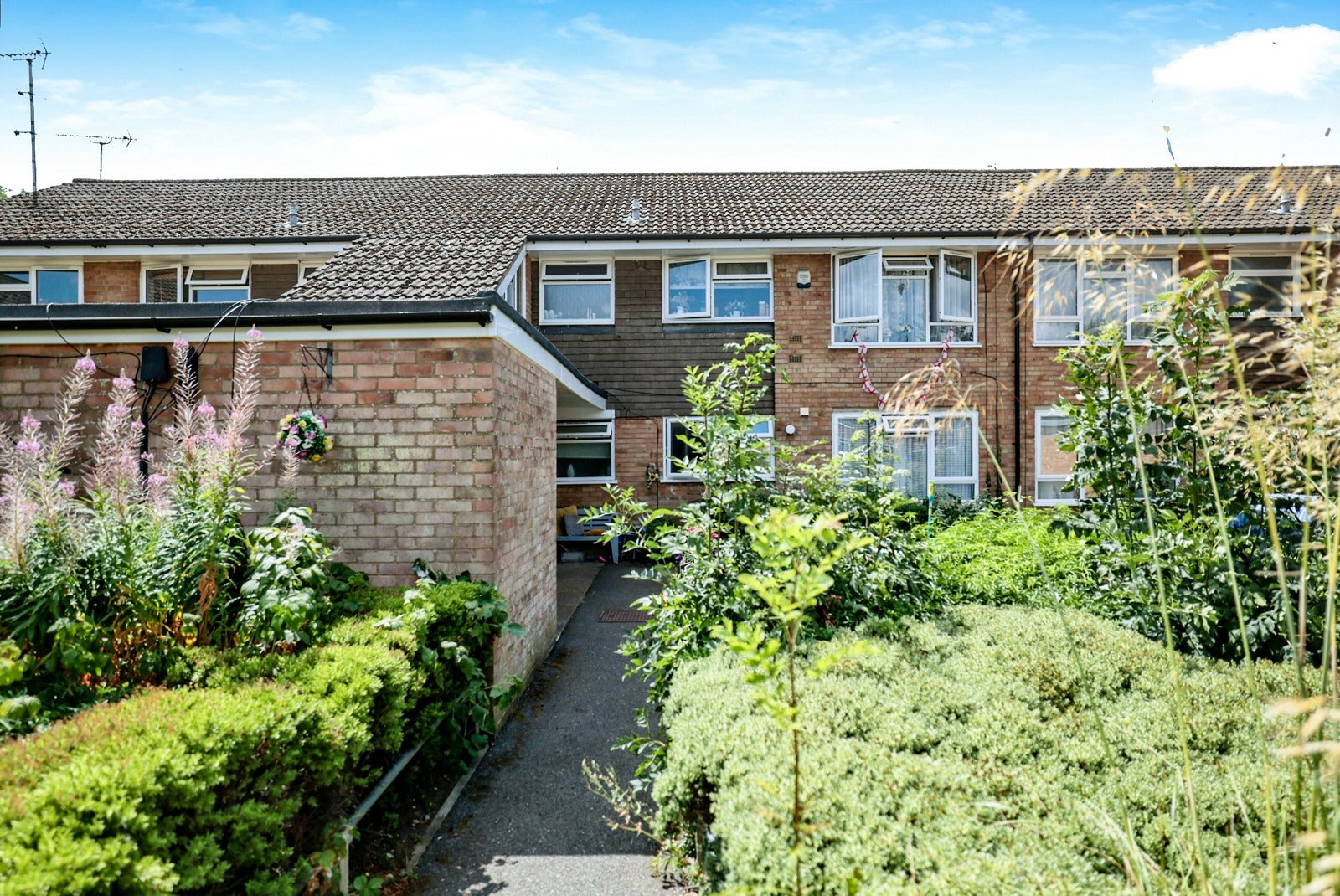 Flat Stag Lane in Chorleywood