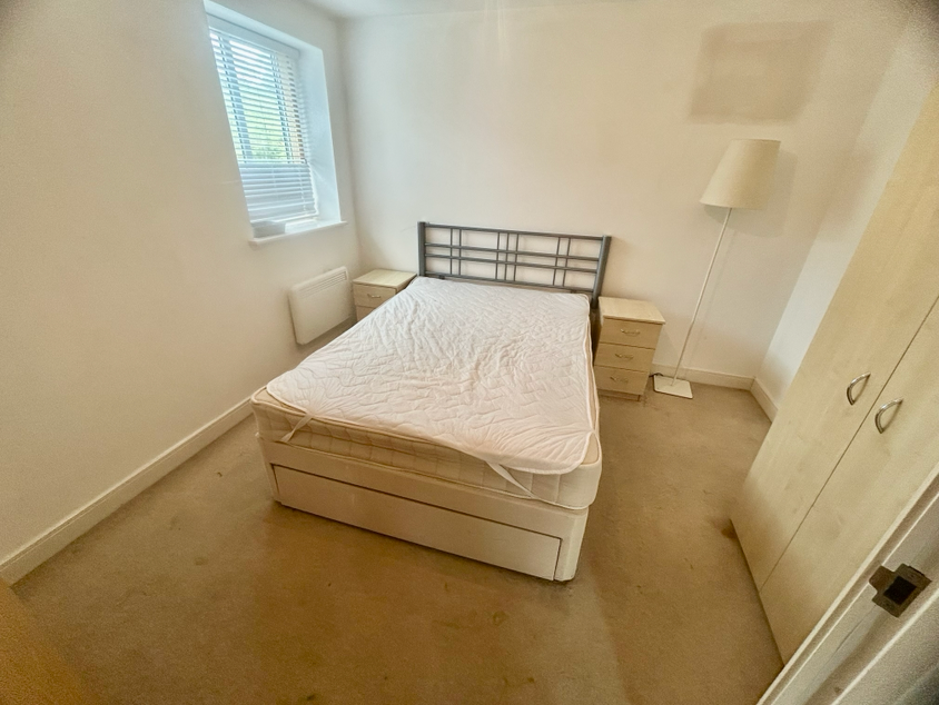 Flat Honeycombe Chine in Bournemouth