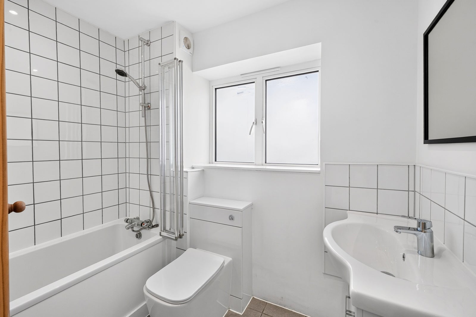 Flat Blackwood Street in Greater London