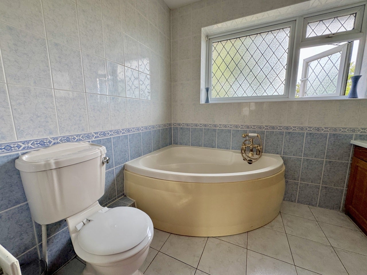 Room Parkway in Greater London