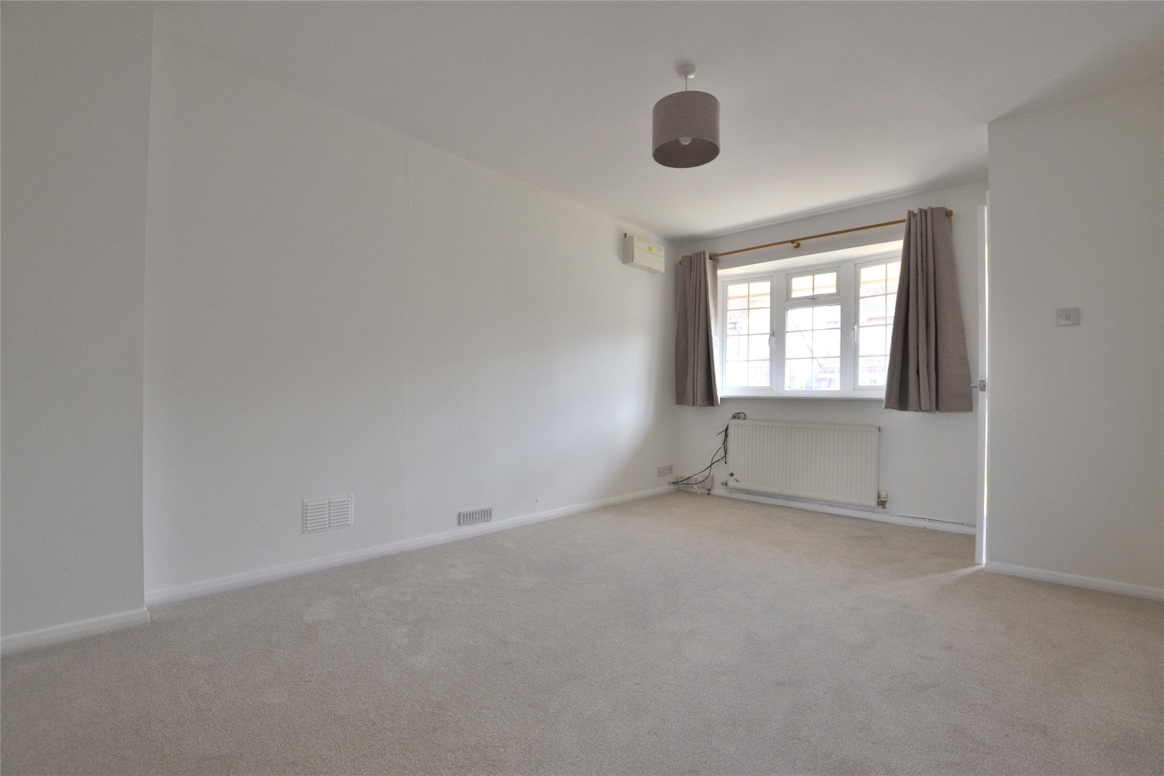House Saint Vincent Way in Tewkesbury