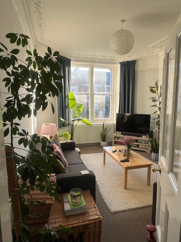 Room Trinity Road in Greater London