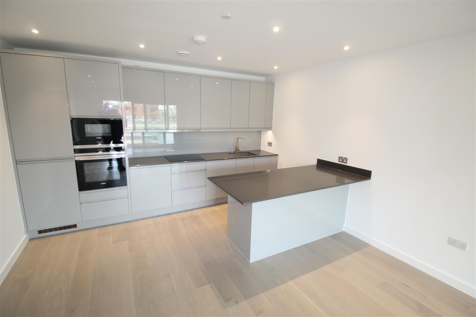 Flat Thonrey Close in Greater London
