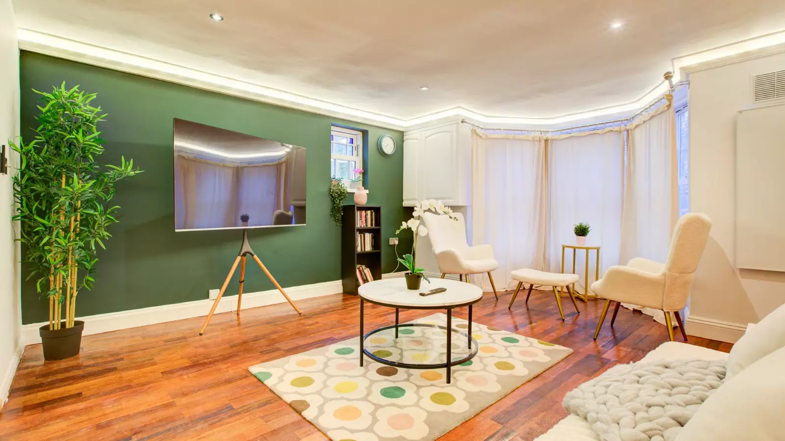 Flat Brixton Hill in Greater London