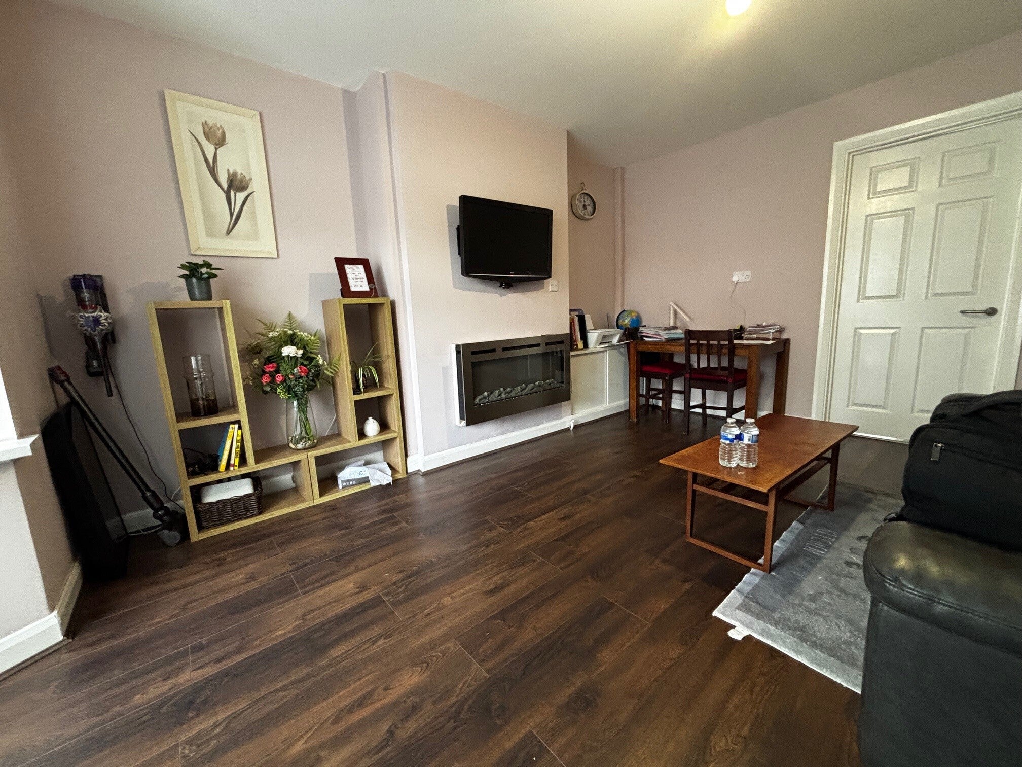 Flat Poole Crescent in Birmingham