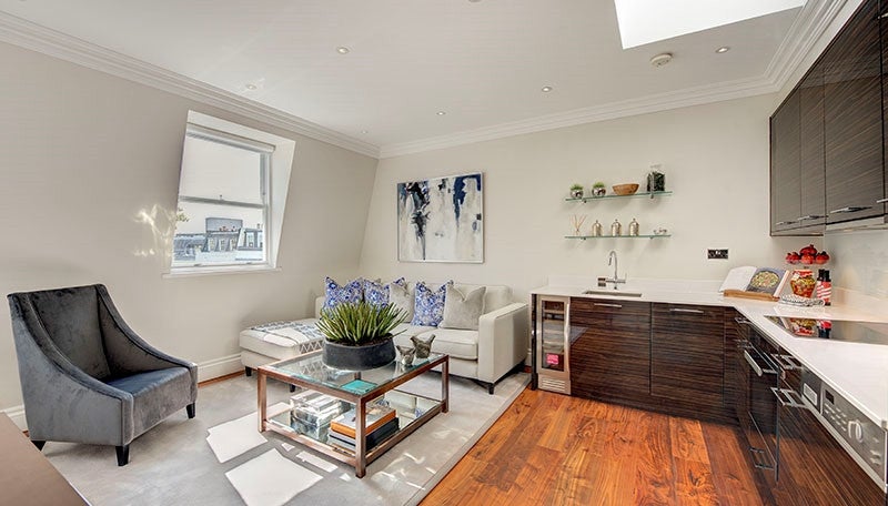 Flat Kensington Gardens Square in City of Westminster