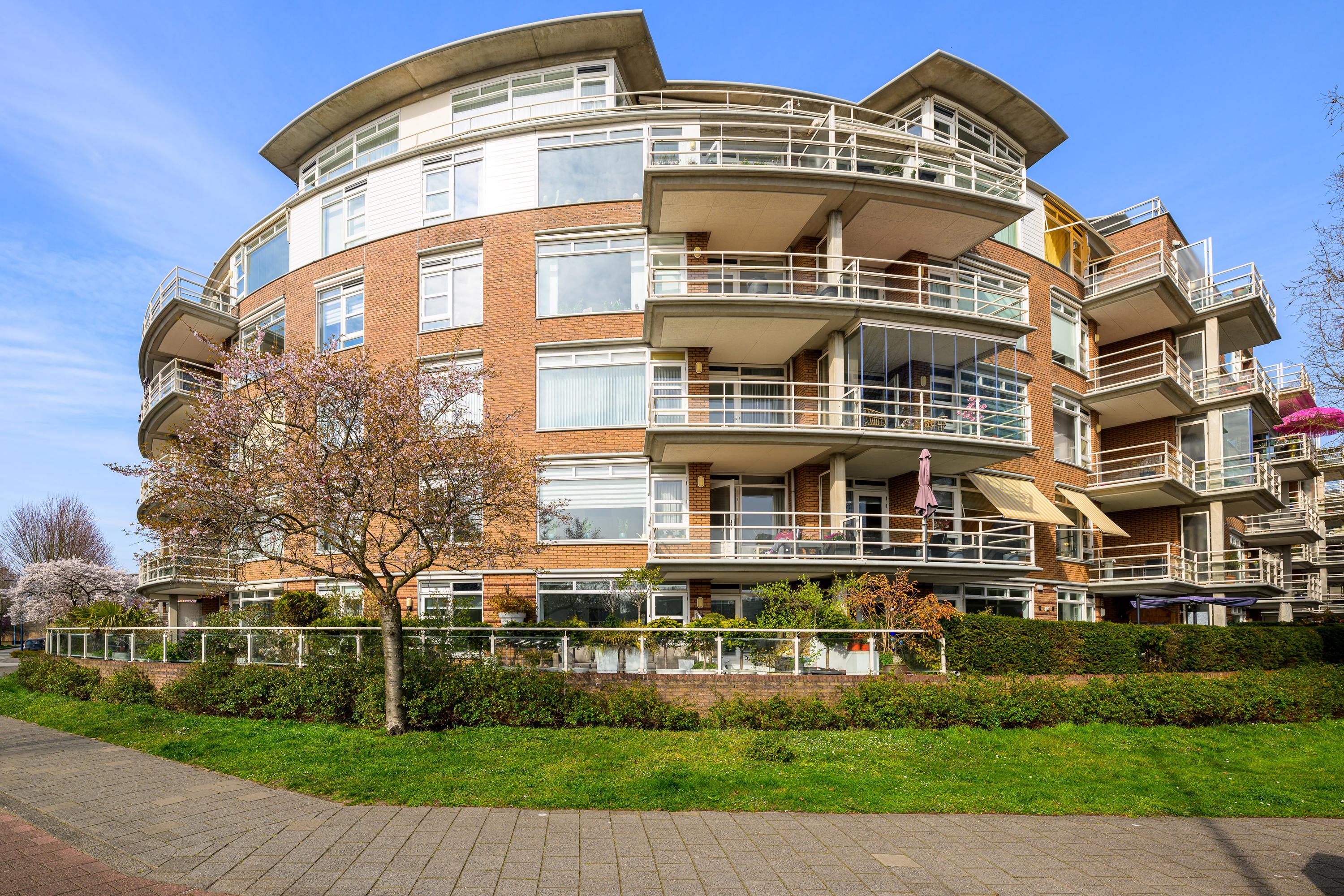 Appartement Buizerdlaan 213 in Leidschendam