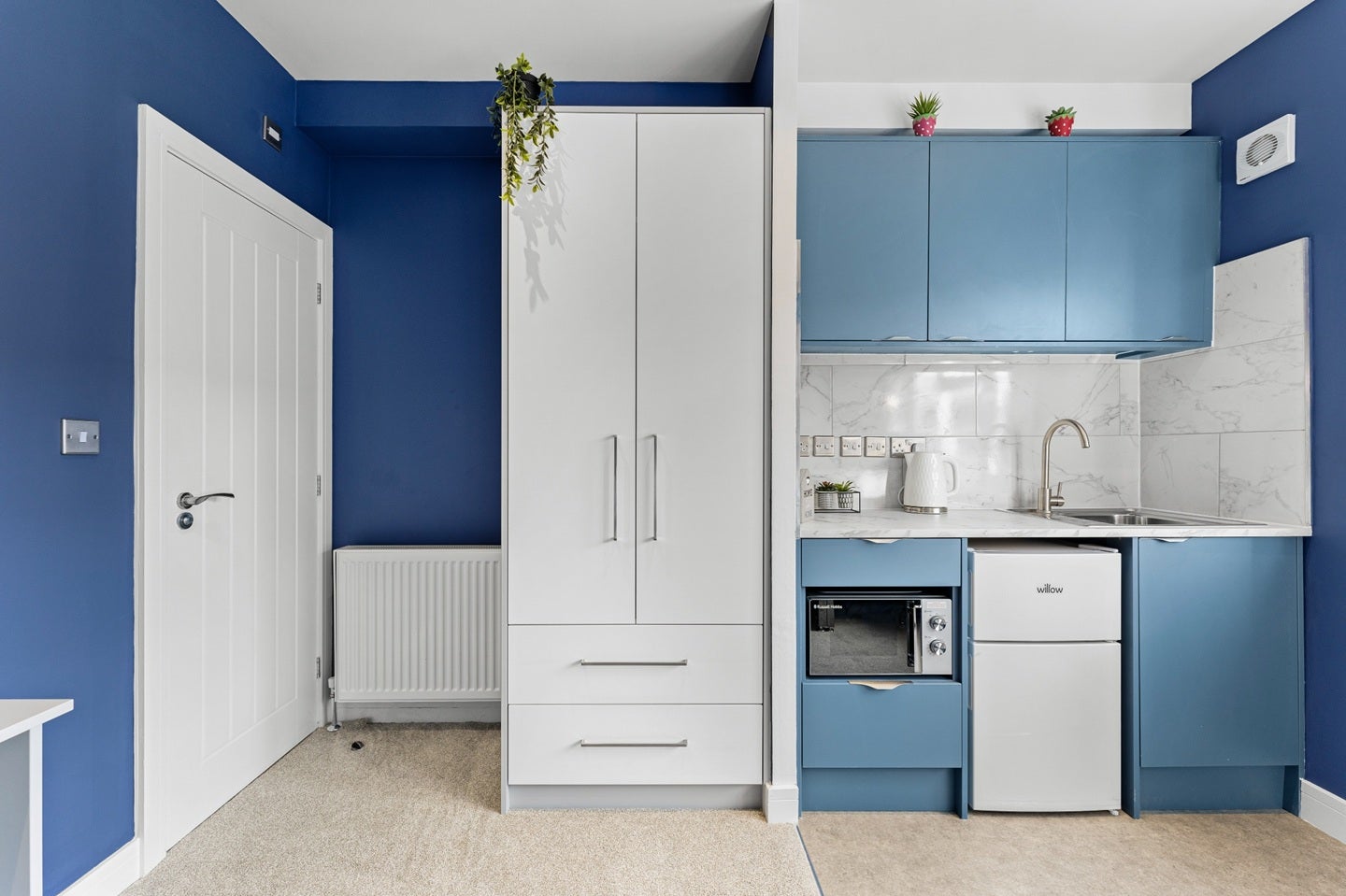 Room Belsize Avenue in Peterborough