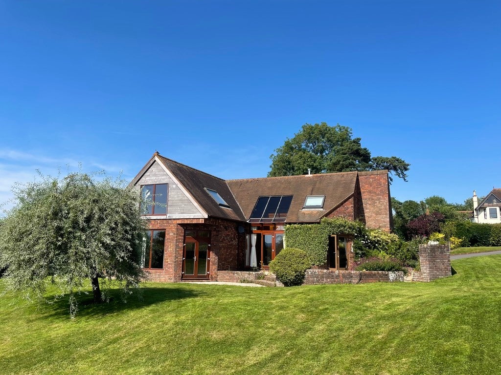 House Exton Lane in Woodbury