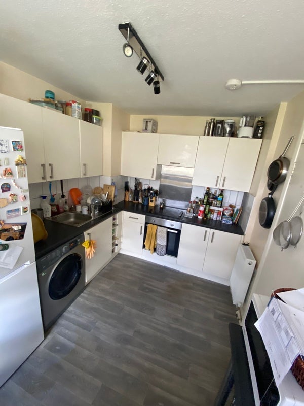 Room Burwell Walk in Greater London