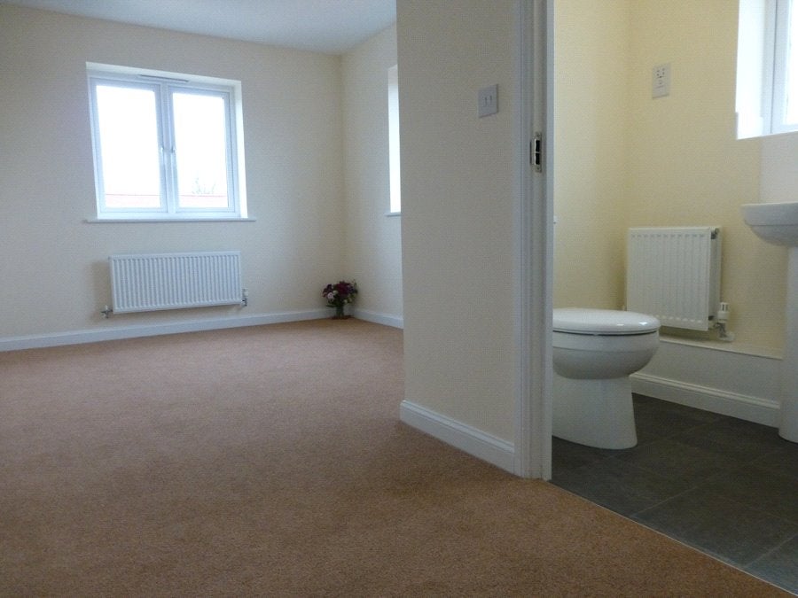 Flat Renard Rise in Stroud