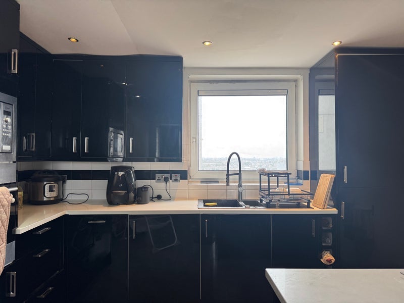 Flat Swanscombe Road in Greater London