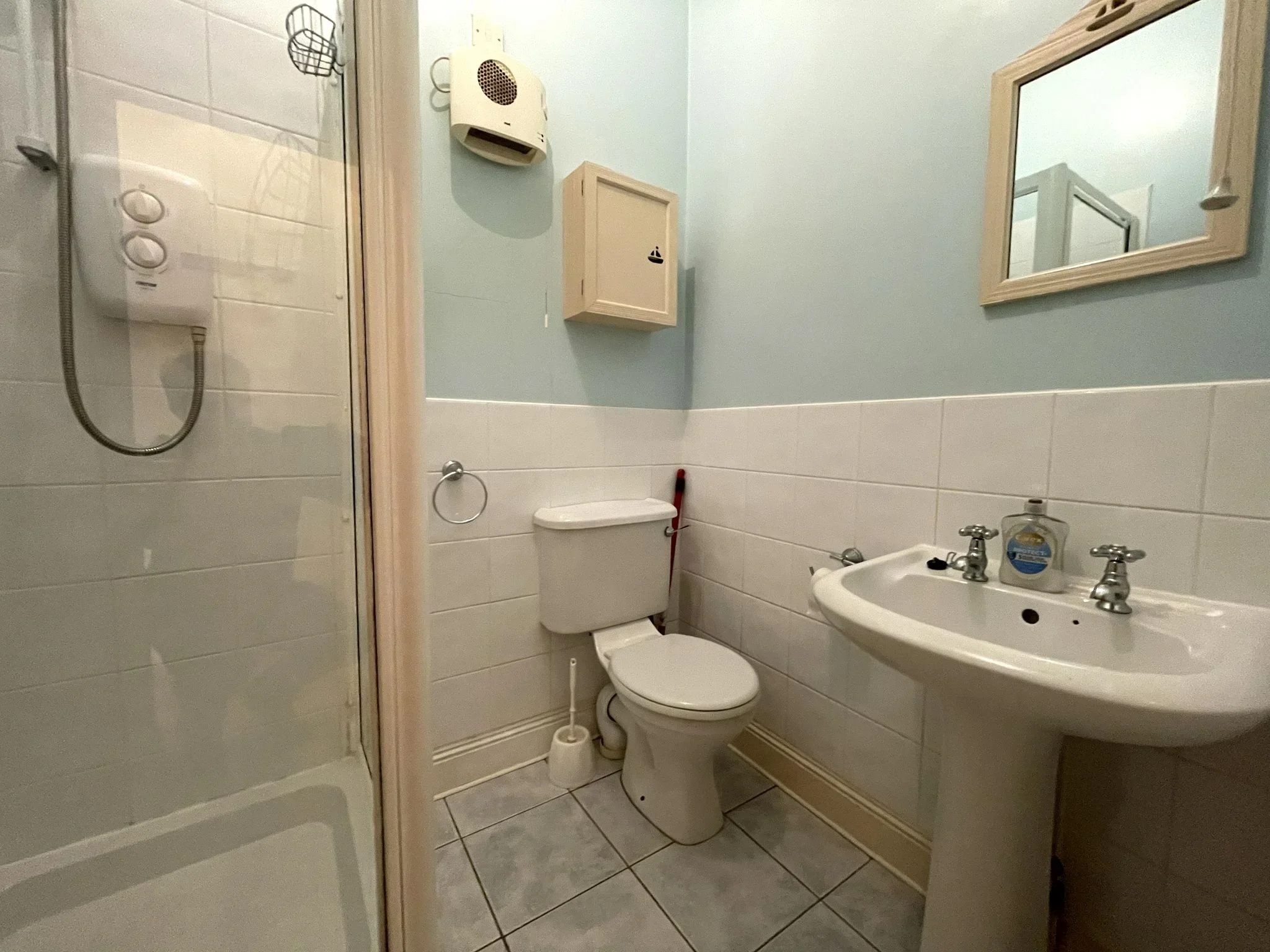 Flat Cambrian Place in Swansea