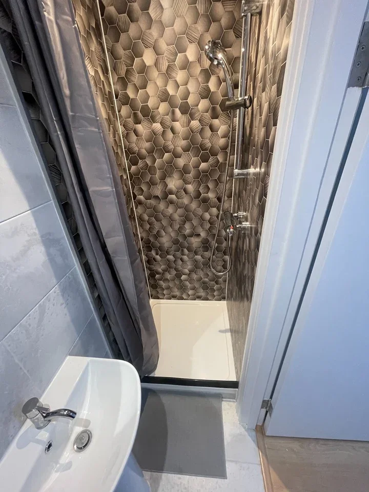 Room Prince Street in Watford