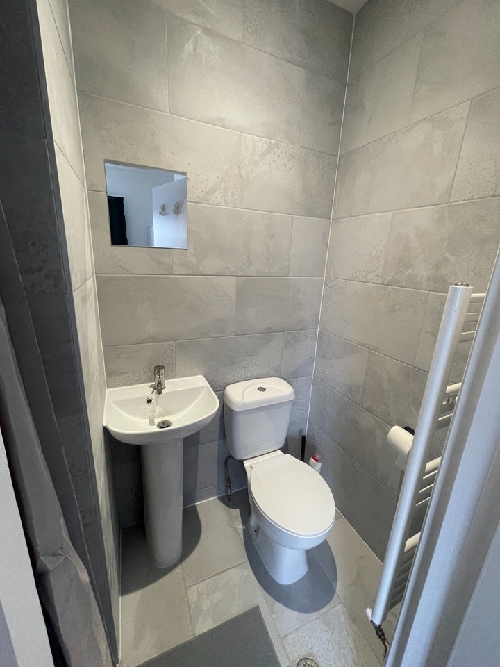 Room Prince Street in Watford