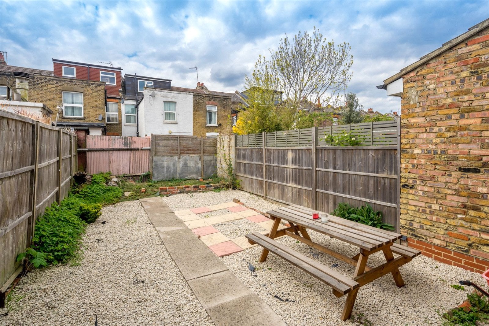 House Windsor Road in Greater London