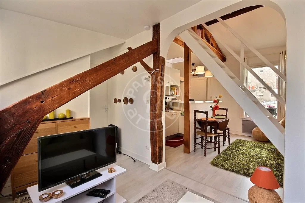 Appartement Rue de la Croix Nivert à Paris