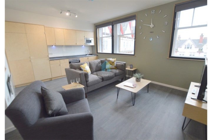 Flat Mosley Street in Newcastle upon Tyne