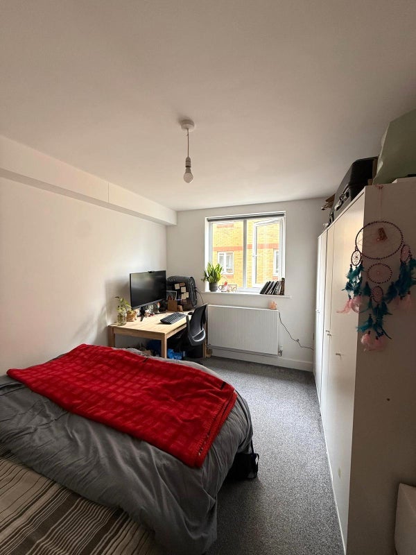 Flat Peckham Rye in Greater London