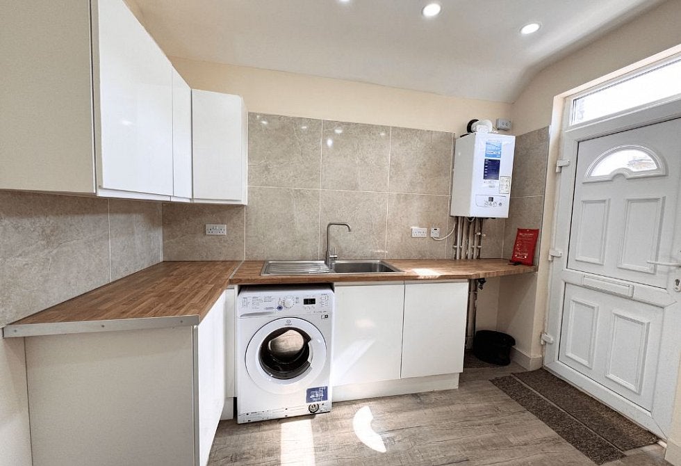 Flat Evington Road in Leicester