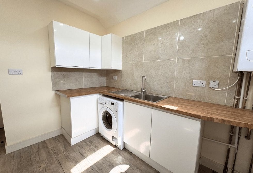 Flat Evington Road in Leicester