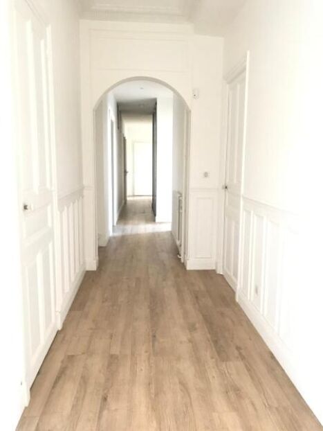 Appartement Place Drouet d'Erlon à Reims