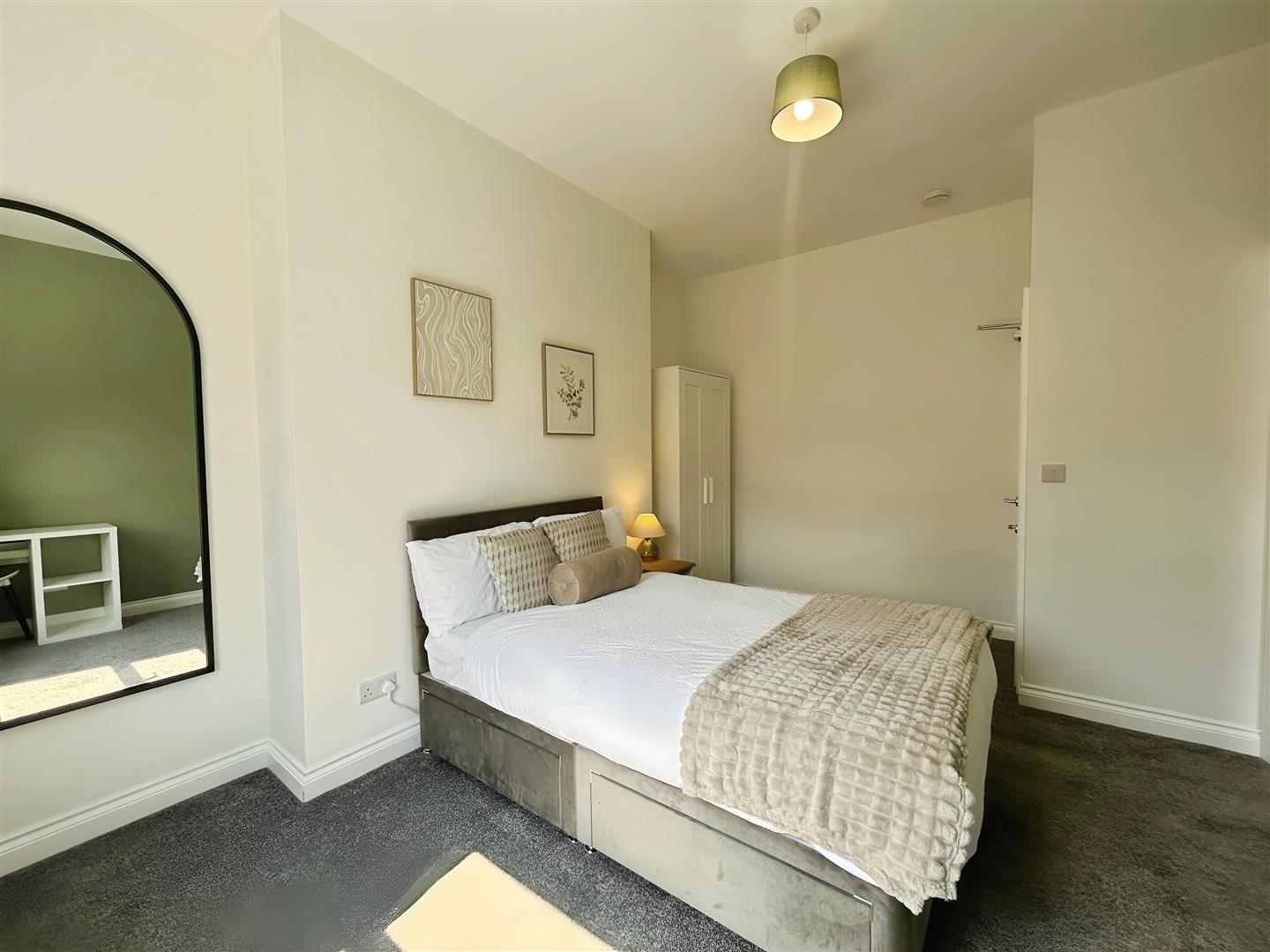 Room Mozart Street in South Tyneside