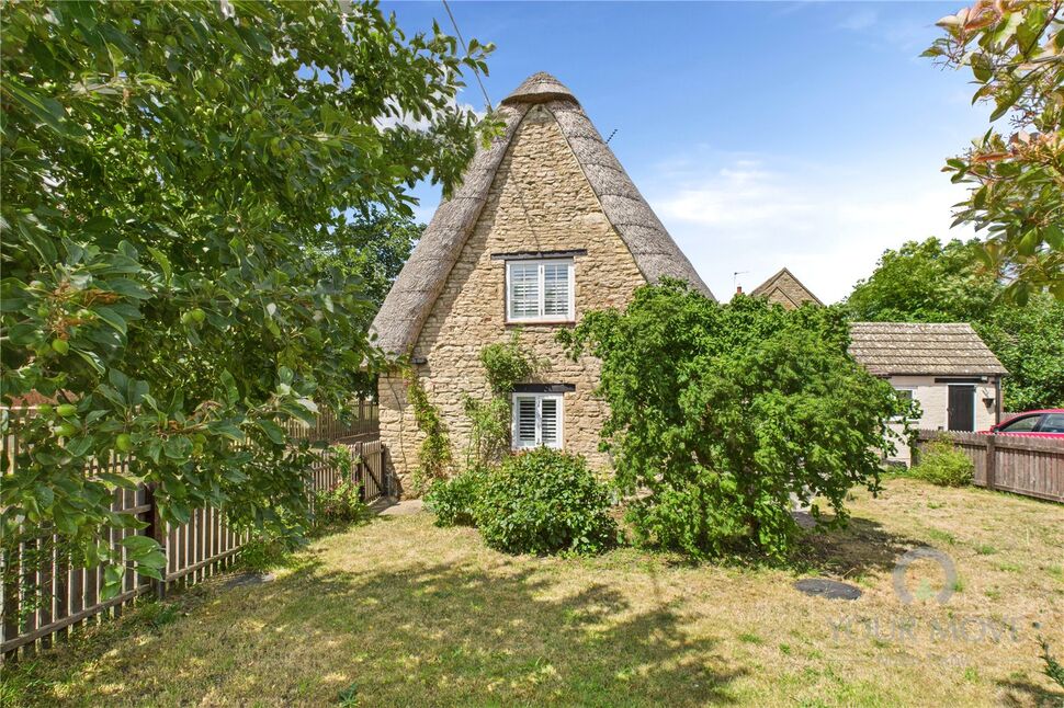 House Sudborough Road in Slipton