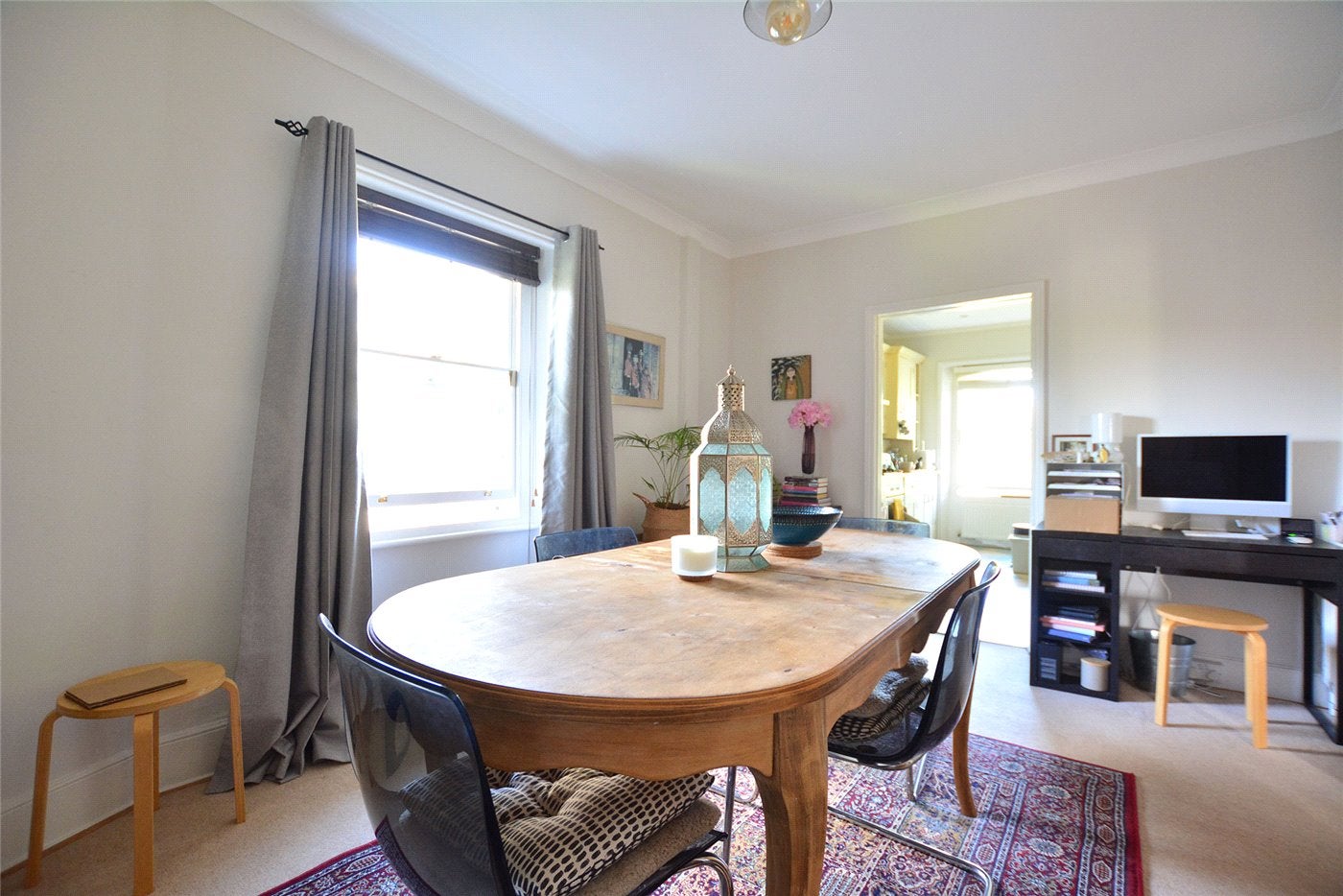 Flat Vanbrugh Park in Greater London