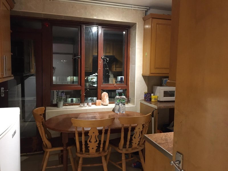 Room Burder Close in Greater London