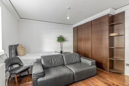 Flat Culworth Street in City of Westminster