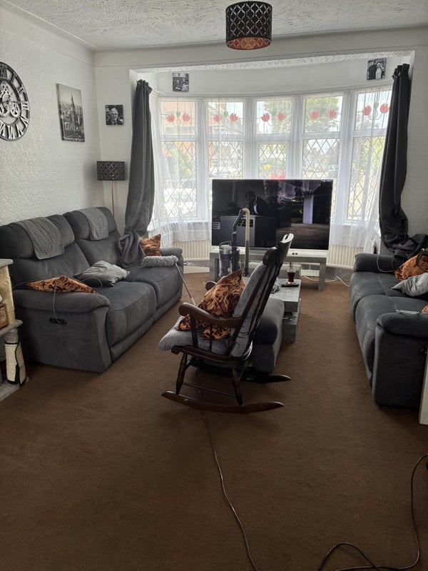 Room Salters Road in Greater London
