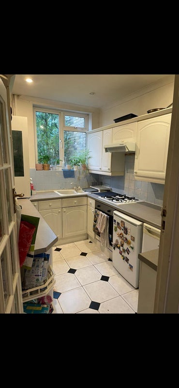 Room Craignair Road in Greater London