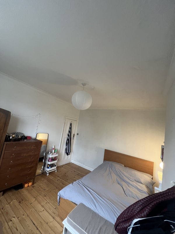 Room Craignair Road in Greater London
