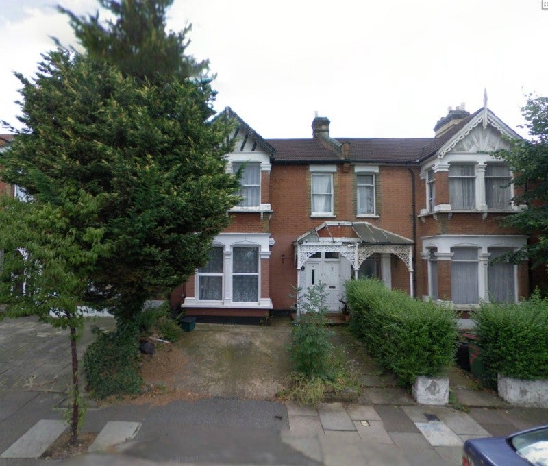 Flat Stanhope Gardens in Greater London
