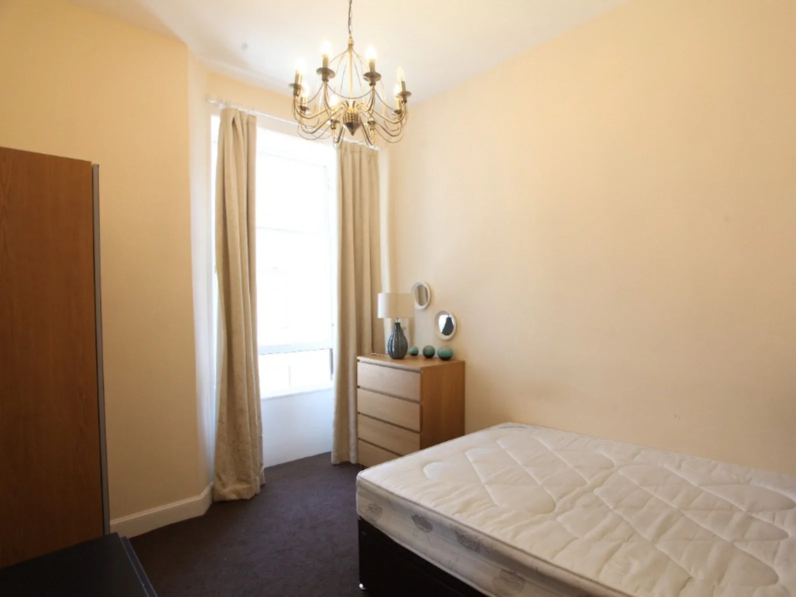Room Brighton Street in City of Edinburgh