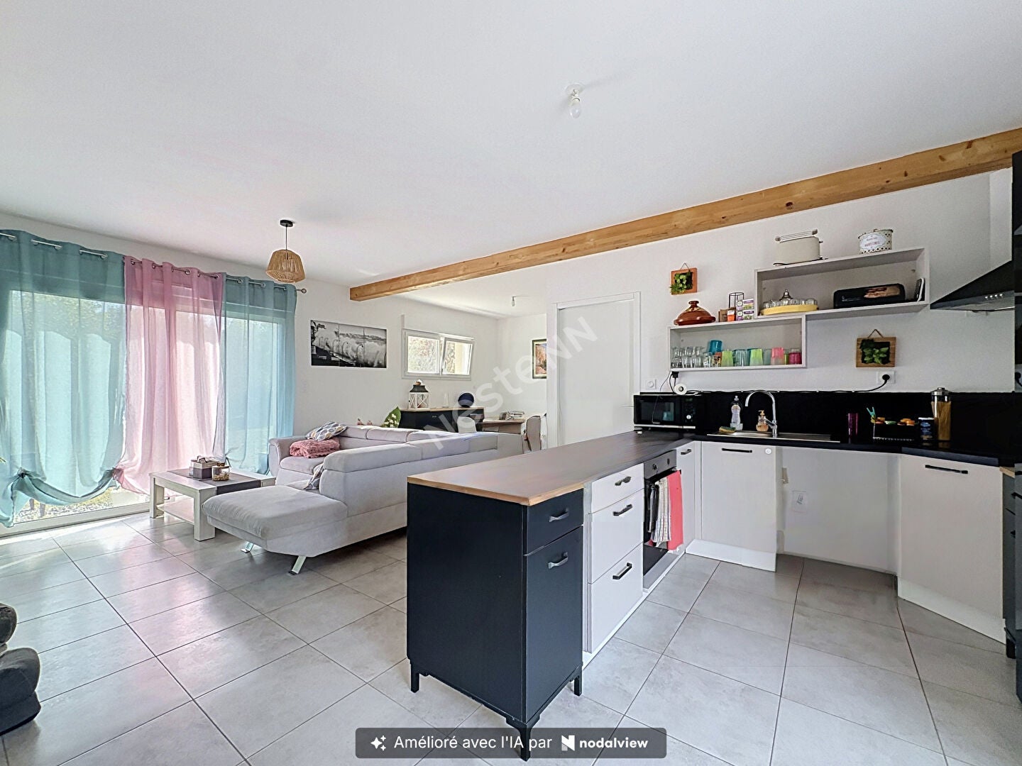 Maison Rue du Général Leclerc à Le Lion-d'Angers