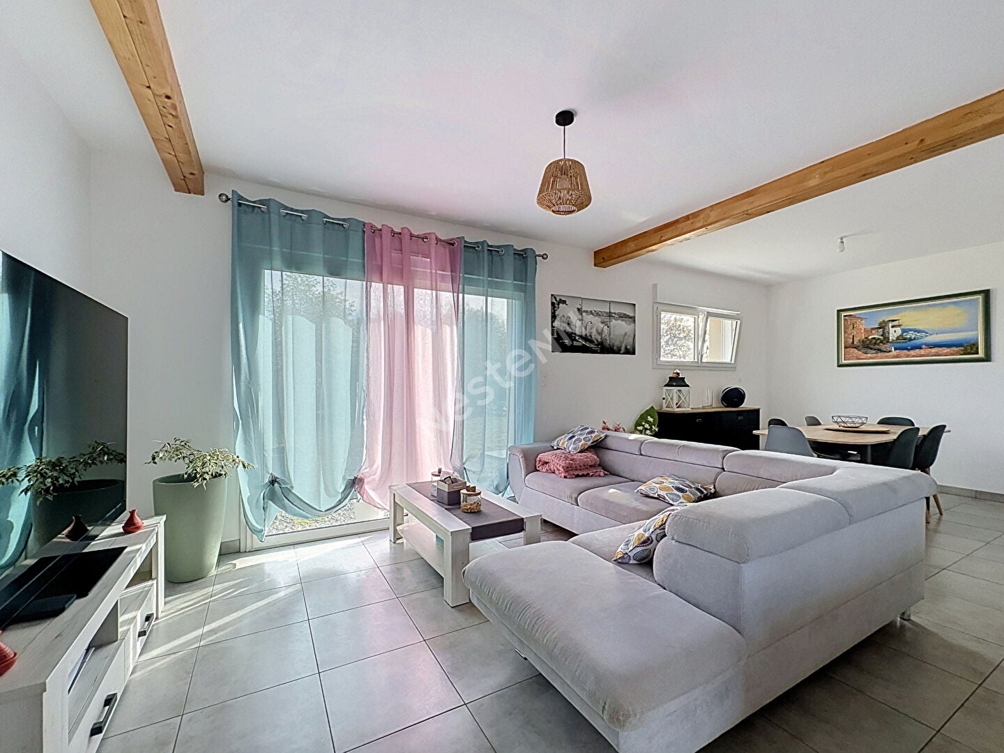 Maison Rue du Général Leclerc à Le Lion-d'Angers