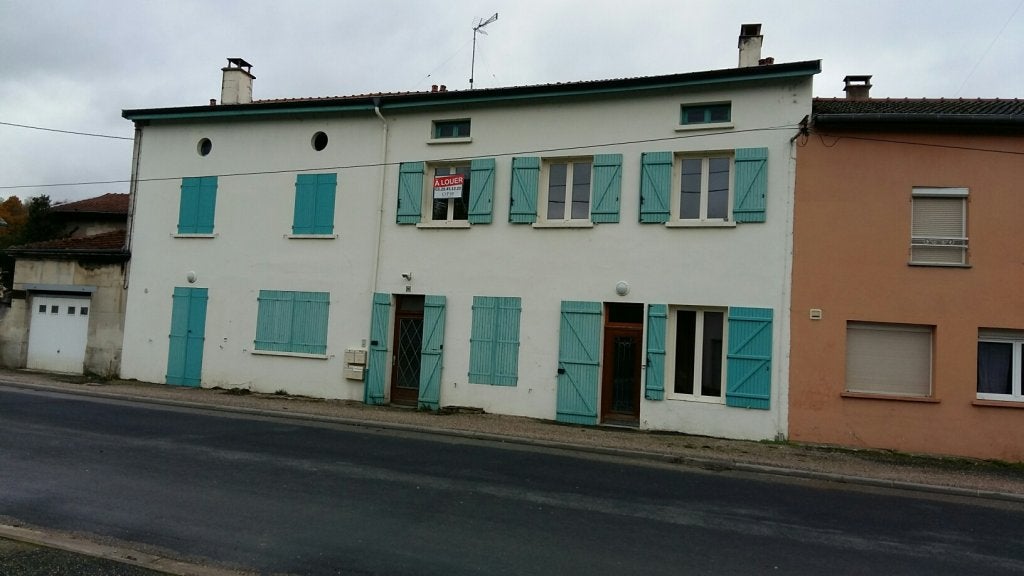 Appartement N 4 à Stainville