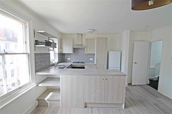 Flat Lansdowne Street in Hove