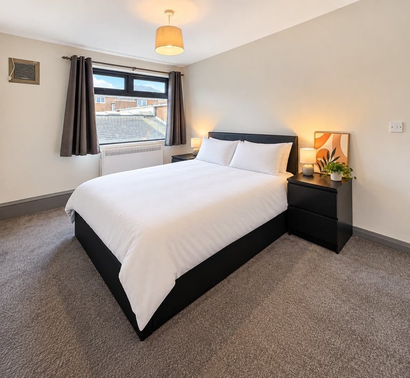 Room Reddicap Heath Road in Birmingham