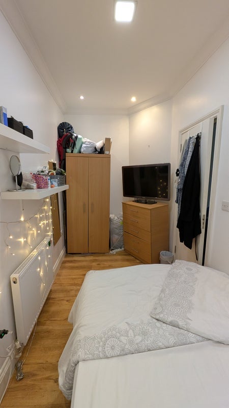 Room Gloucester Drive in Greater London