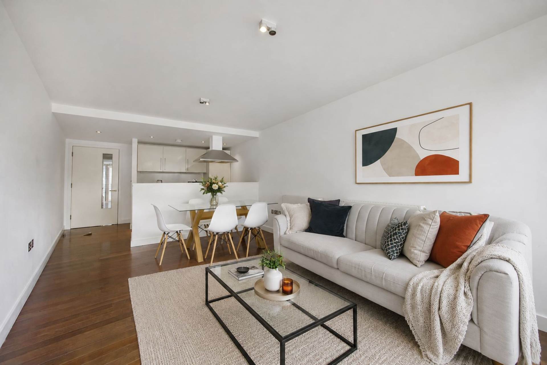 Flat Redchurch Street in Greater London