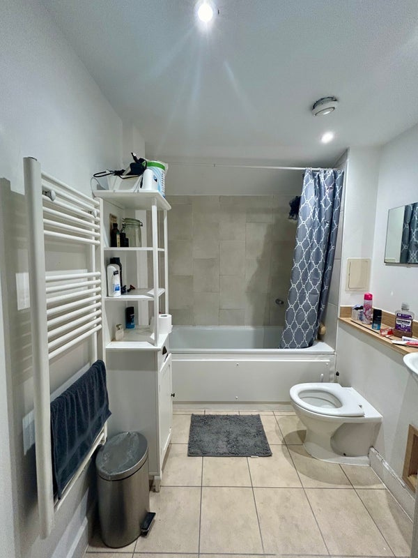 Room Florence Square in Greater London