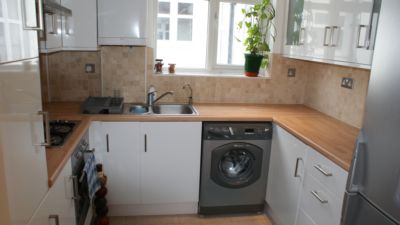 Flat Cockfosters Road in Greater London